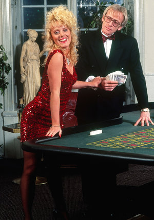 18 year girls lose their virginity while being double sexyed during a foursome